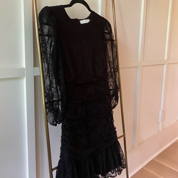 ASTR the Label Rosalind Black Lace Fitted Mini Dress || Revolve Small - Picture 5 of 7